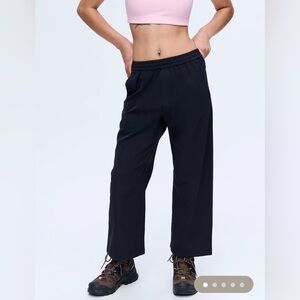 Outdoor Voices RecTrek Cropped Wide Leg Pant